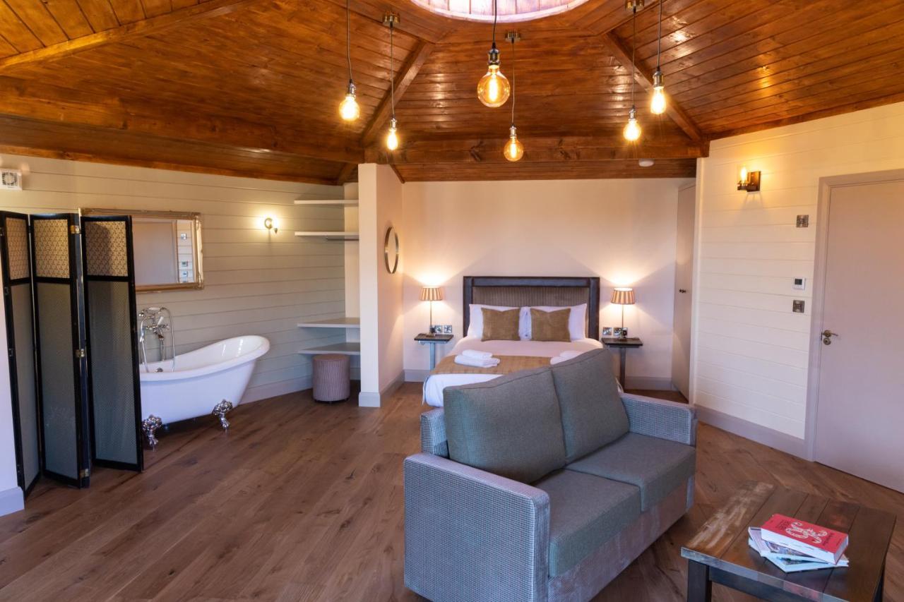 Villa Wildlands Galway à Moycullen Extérieur photo